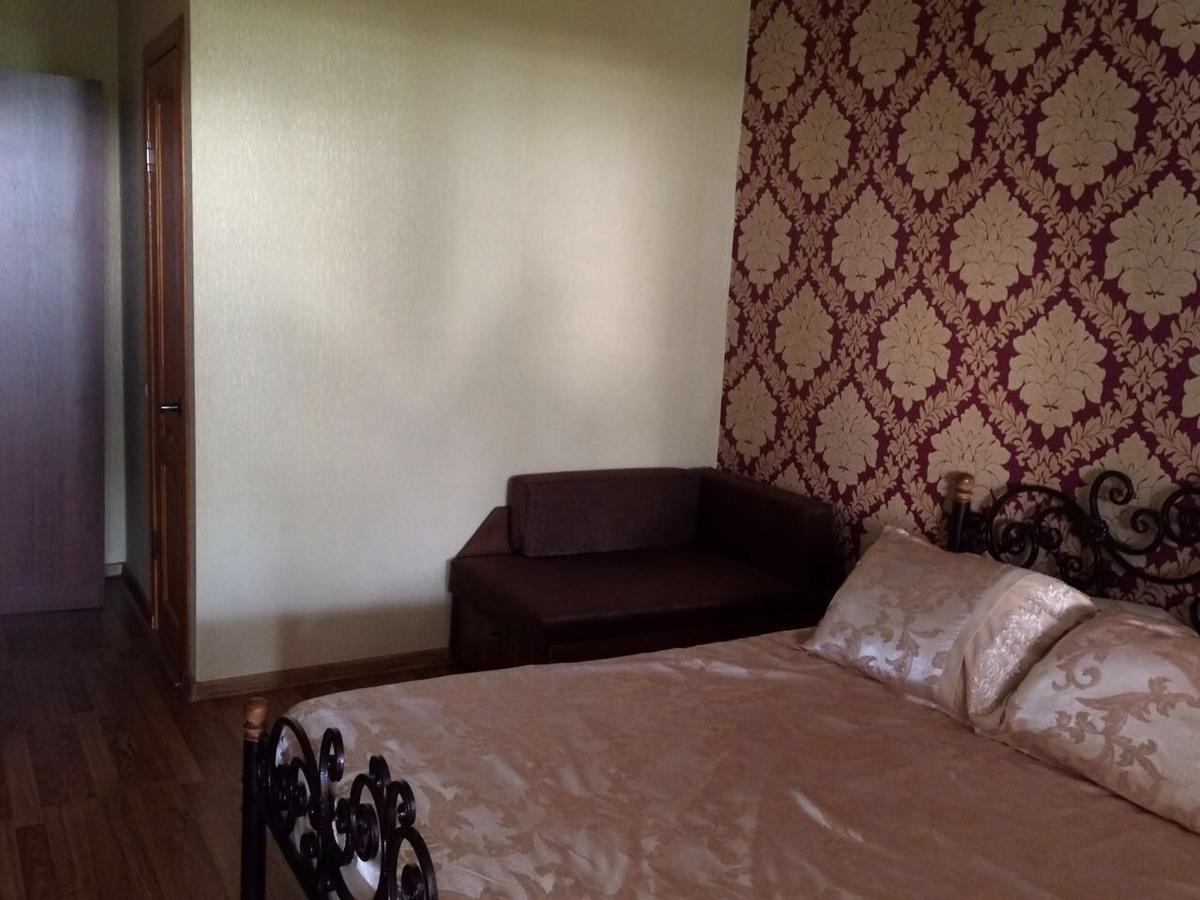 Guest House Liel Sukhumi Esterno foto